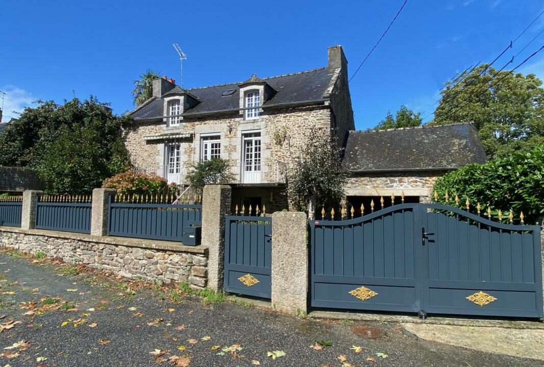 VM2415-ELYSEEGALLIC-VG-03032026-015530