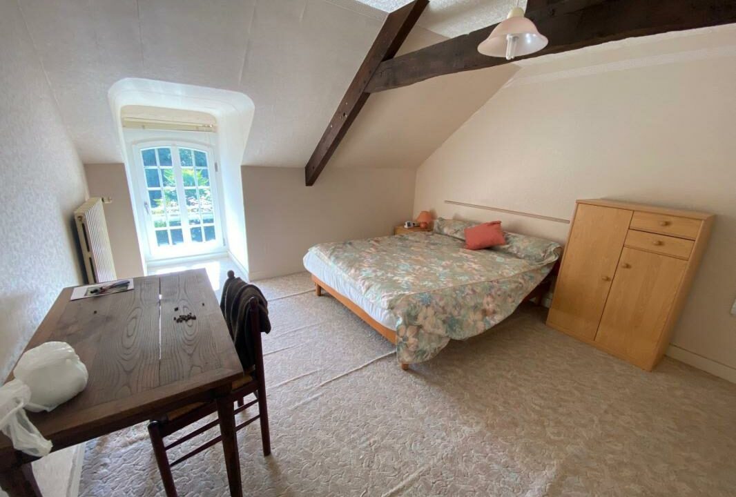 VM2415-ELYSEEGALLIC-VG-04032026-135313-5