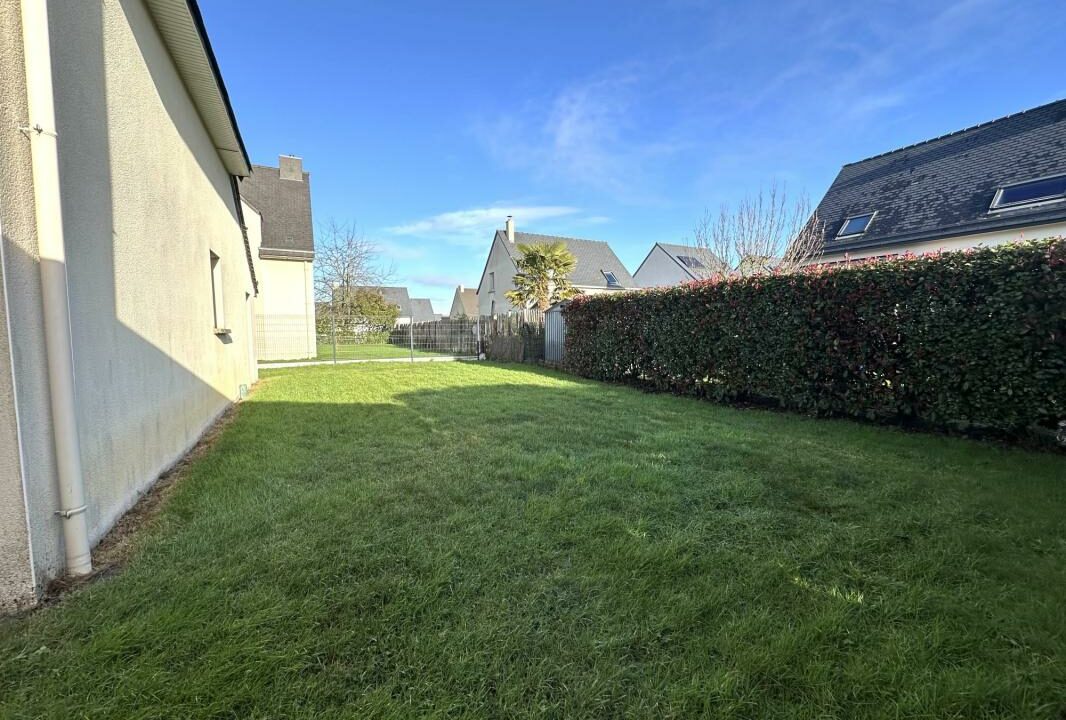 VM2478-ELYSEEGALLIC-VG-04032026-022304-7