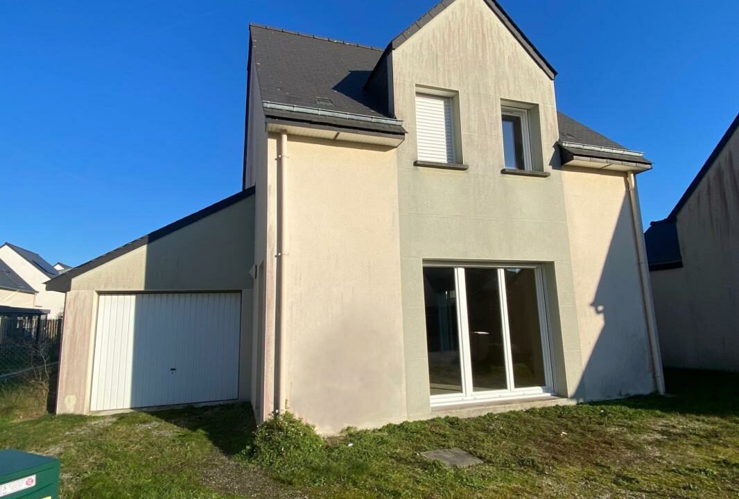 VM2478-ELYSEEGALLIC-VG-06032026-140158-8