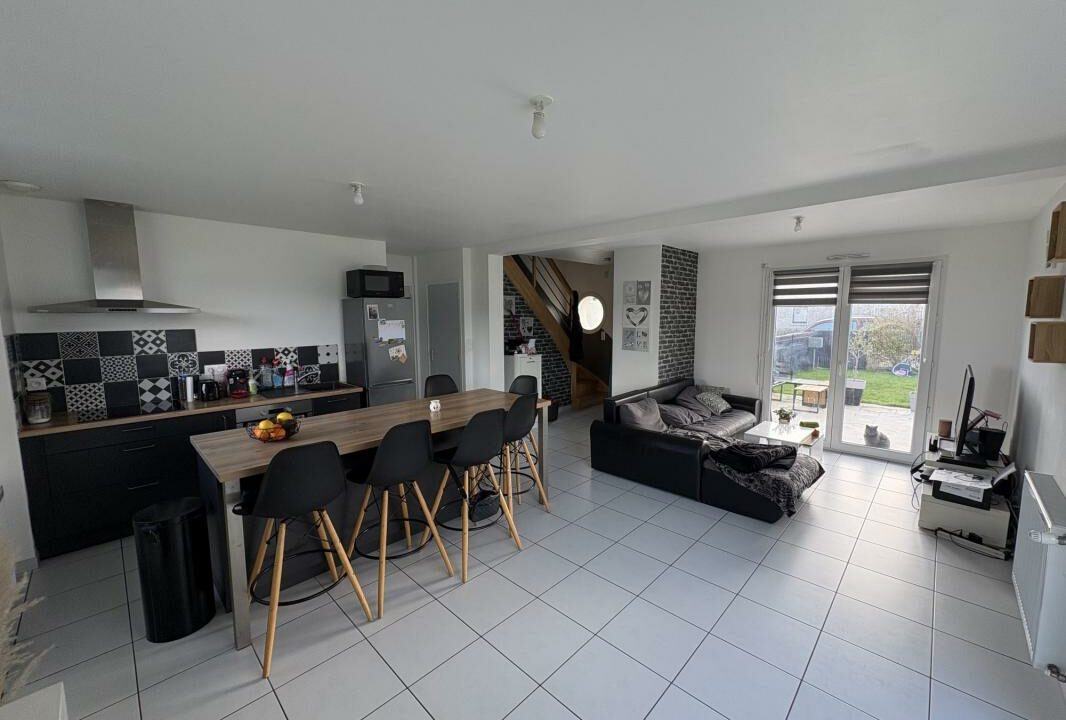 VM2493-ELYSEEGALLIC-VG-07032026-021827-5