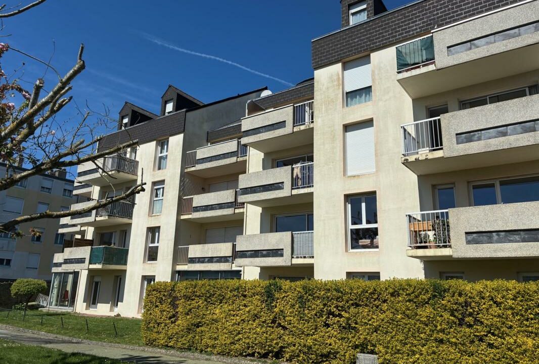 LA2903-ELYSEEGALLIC-VG-16042026-135801