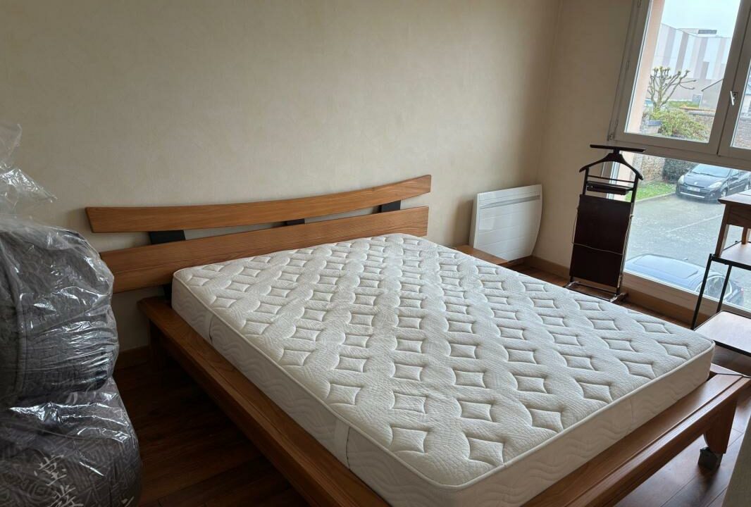 LA2903-ELYSEEGALLIC-VG-16042026-135801-4