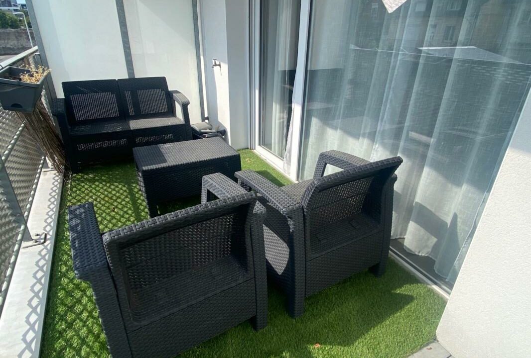 VA2786-ELYSEEGALLIC-VG-01042026-021822-2