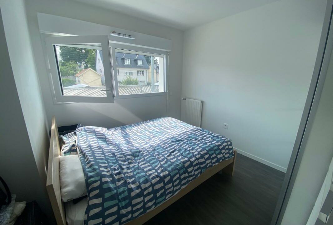 VA2786-ELYSEEGALLIC-VG-01042026-021822-6