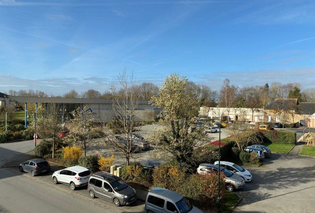 VA2893-ELYSEEGALLIC-VG-01042026-021824-4