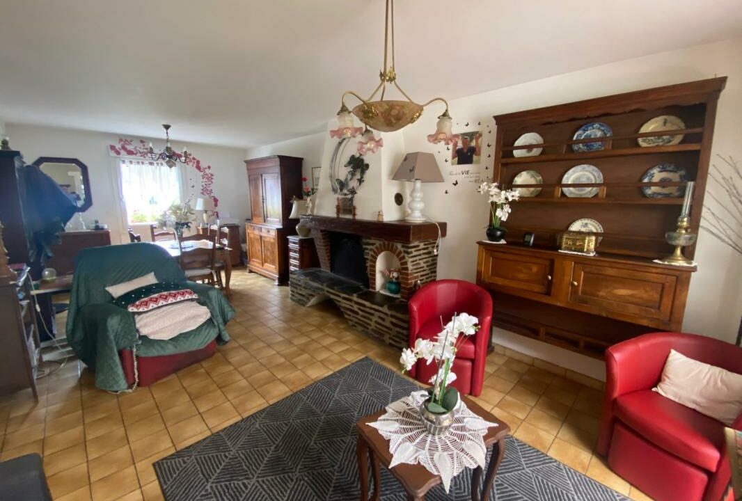 VM2268-ELYSEEGALLIC-VG-01042026-021824-1