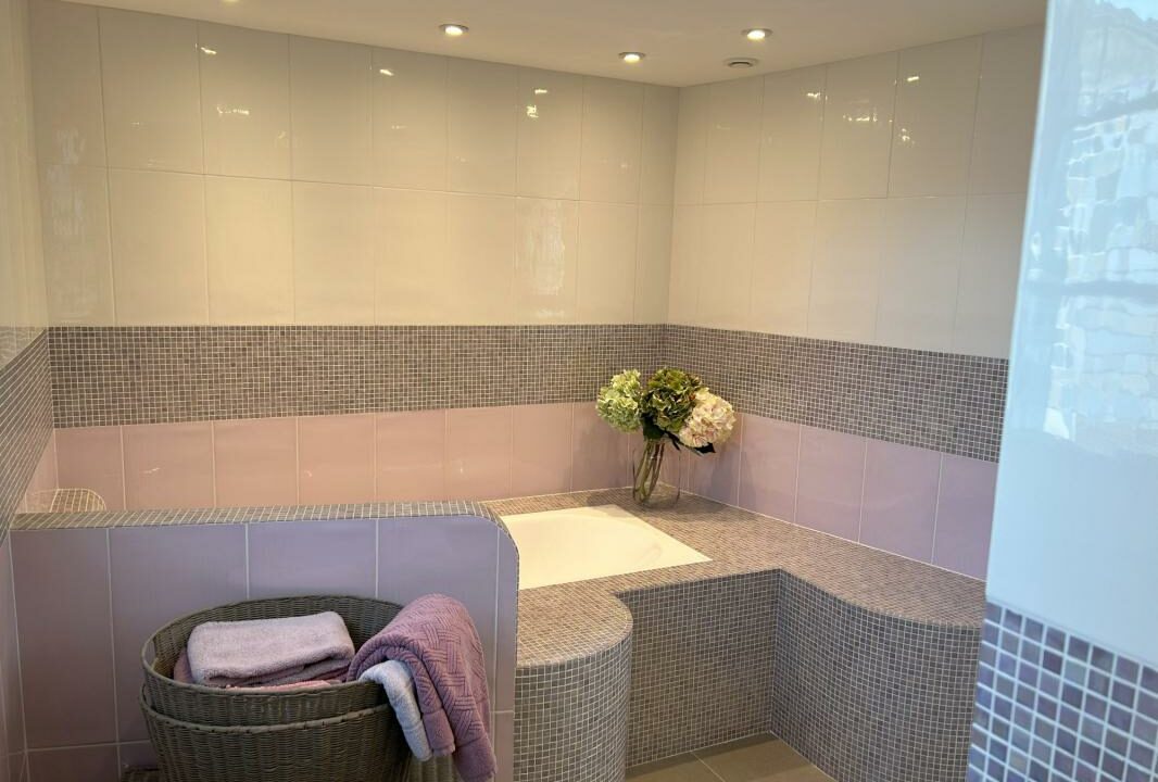 VM2343-ELYSEEGALLIC-VG-01042026-021825-5