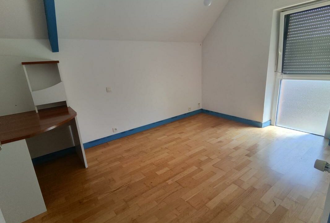 VM2362-ELYSEEGALLIC-VG-01042026-021826-12