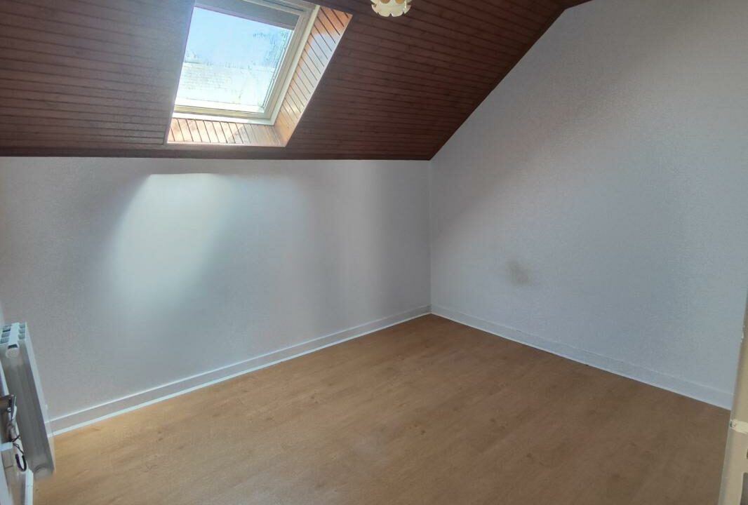 VM2362-ELYSEEGALLIC-VG-01042026-021826-19