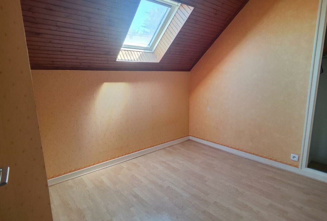 VM2362-ELYSEEGALLIC-VG-01042026-021826-20