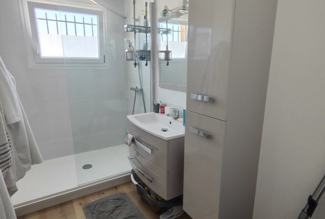 VM2387-ELYSEEGALLIC-VG-01042026-021827-3