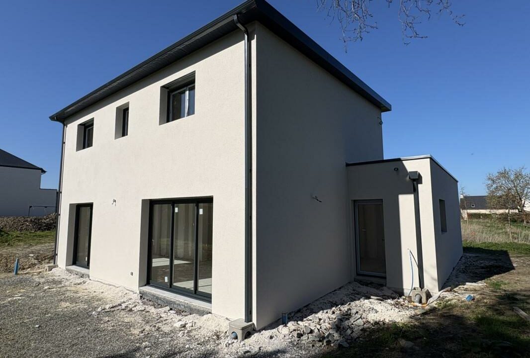 VM2477-ELYSEEGALLIC-VG-03042026-015225-2