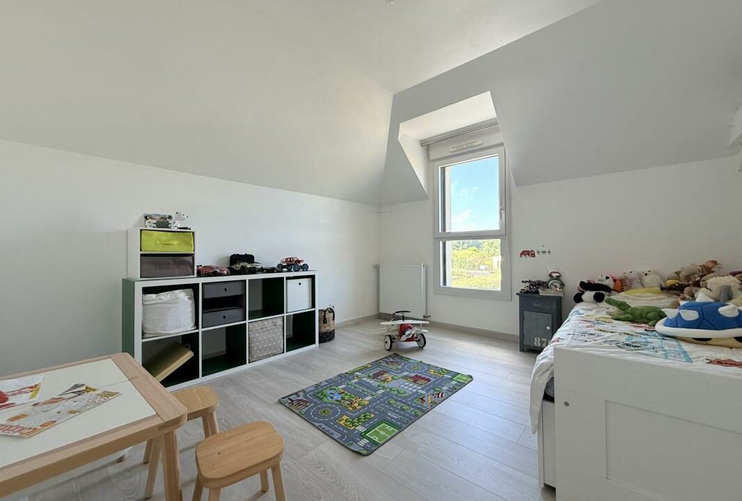 VM2487-ELYSEEGALLIC-VG-01042026-021830-6