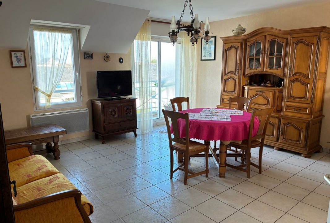VA2893-ELYSEEGALLIC-VG-13052026-135420-2