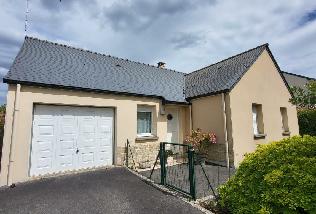VM2407-ELYSEEGALLIC-VG-03062026-140448