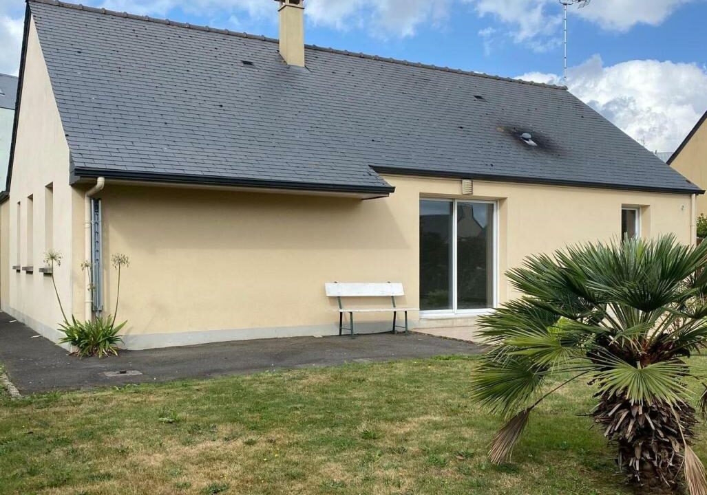 VM2407-ELYSEEGALLIC-VG-03062026-140448-8