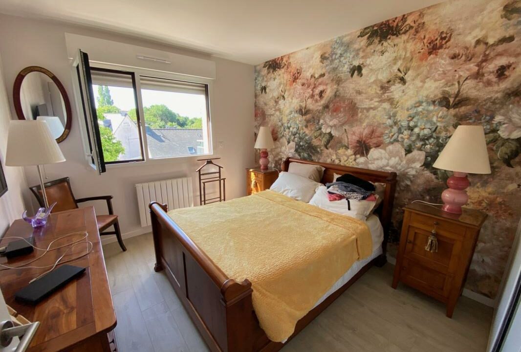 VA2800-ELYSEEGALLIC-VG-02072026-023347-9