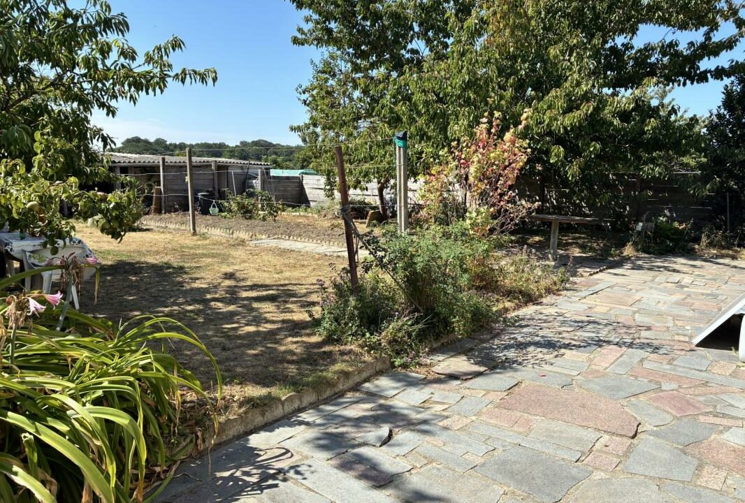 VM2585-ELYSEEGALLIC-VG-16072026-014227-1