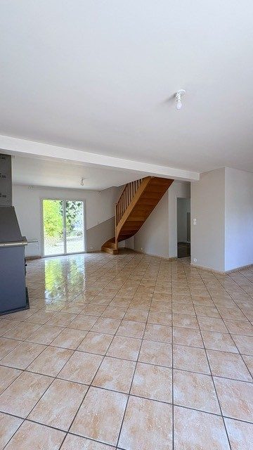 LM2583-ELYSEEGALLIC-VG-11082026-135432-2
