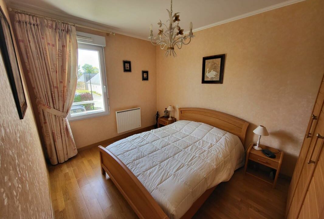 VA2907-ELYSEEGALLIC-VG-03082026-134337-3