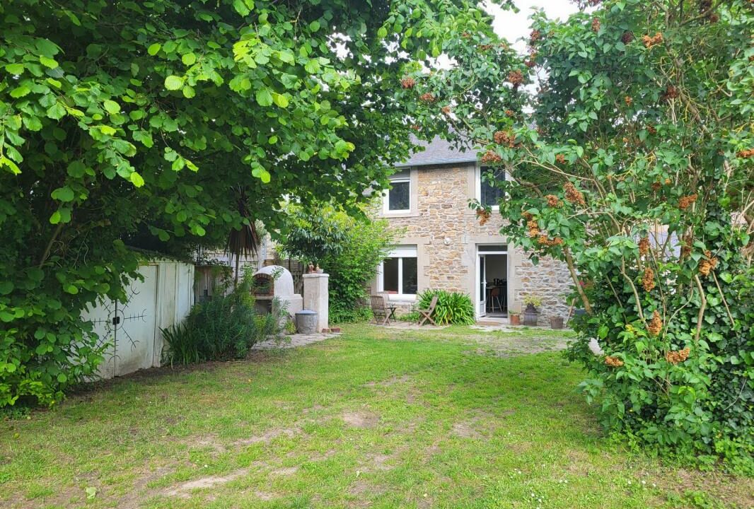 VM2540-ELYSEEGALLIC-VG-15092026-134821-7