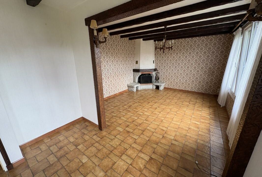 VM2570-ELYSEEGALLIC-VG-15092026-134824-1