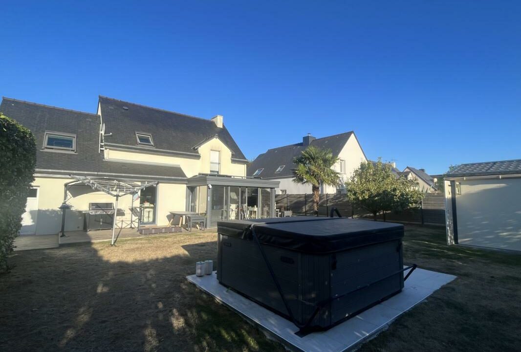 VM2631-ELYSEEGALLIC-VG-03102026-133723-12